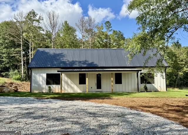 Property at 128 Lakewood Dr, Wedowee, AL 36278, 4 beds, 2 baths