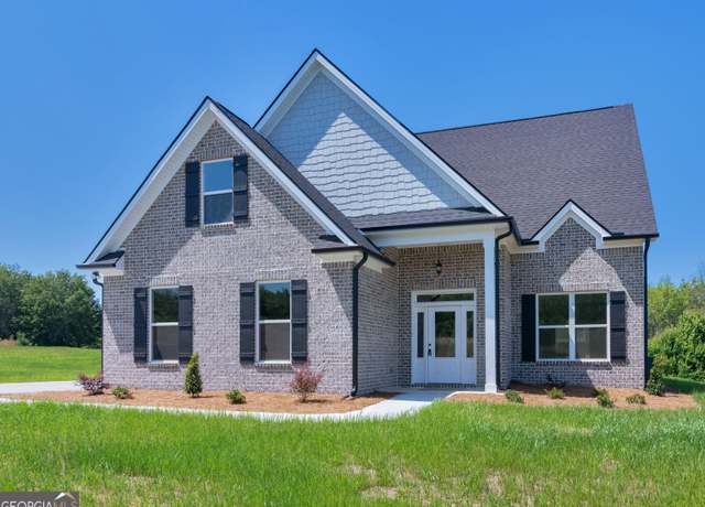 Property at 1215 White Oak Way, Griffin, GA 30224, 4 beds, 2.5 baths