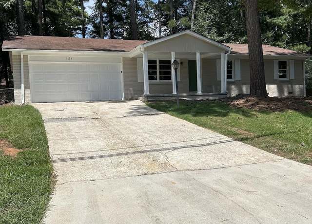 Property at 3654 Stanford Cir, Decatur, GA 30034, 3 beds, 2 baths