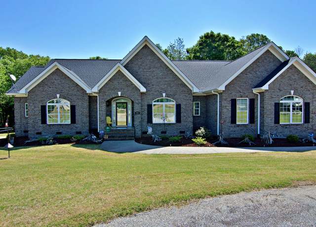 Property at 303 Weeping Willow Way, Westminster, SC 29693, 3 beds, 2.5 baths