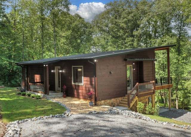 Property at 968 Hidden Valley Dr, Morganton, GA 30560, 4 beds, 3.5 baths