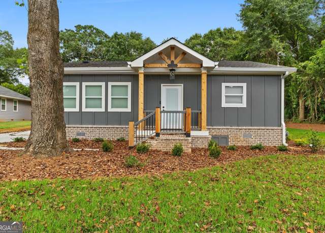 Property at 209 Bryan St, Mcdonough, GA 30253, 2 beds, 2 baths