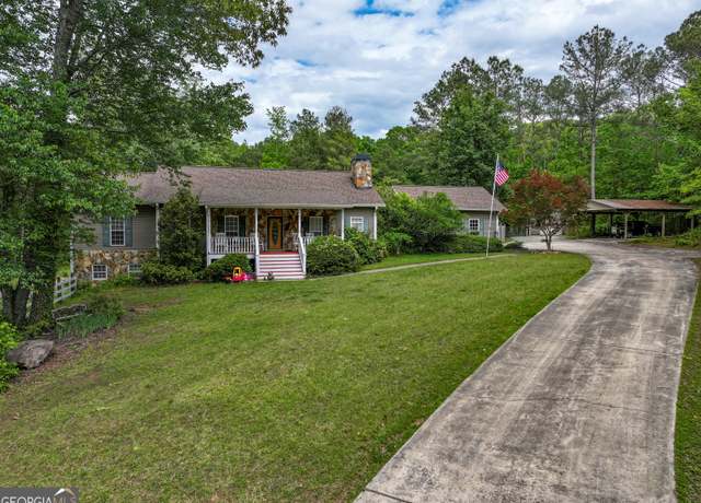 Property at 355 Meadowbrook Ln, Carrollton, GA 30117, 6 beds, 3 baths