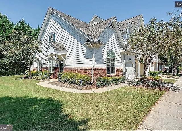 Property at 941 Pike Forest Dr, Lawrenceville, GA 30045, 2 beds, 2.5 baths
