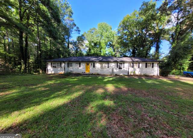 Property at 4136 Weelaunee Rd, Ellenwood, GA 30294, 3 beds, 2 baths