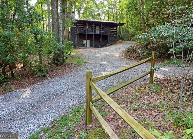 Property at 3008 Smyrna Rd Unit 28 & 29, Young Harris, GA 30582, 3 beds, 2.5 baths