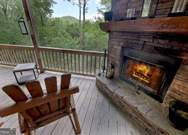 Property at 92 White Tail Rdg, Blue Ridge, GA 30513, 3 beds, 3 baths