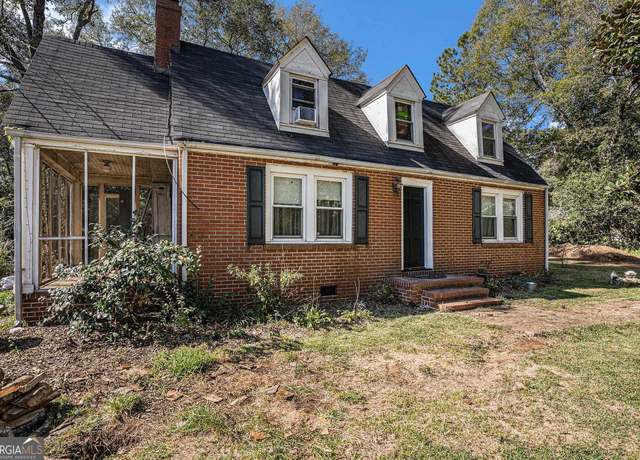 Property at 809 W Main St, Thomaston, GA 30286, 3 beds, 3 baths