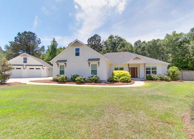 Property at 112 Spur Ln, Thomasville, GA 31757, 3 beds, 2 baths