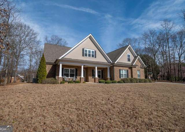 Property at 45 Saint Ives Way, Winder, GA 30680, 4 beds, 3 baths