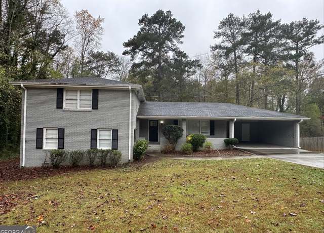 Property at 2929 Stratford Mill Rd, Lithonia, GA 30038, 6 beds, 3 baths
