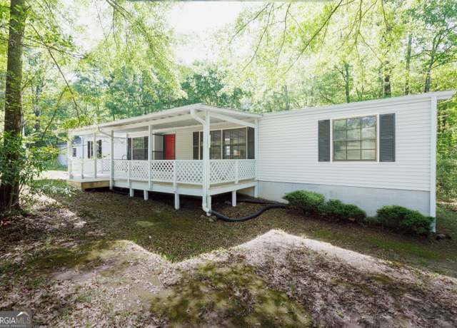 Property at 5446 Ashland Farm Rd SW, Oxford, GA 30054, 3 beds, 2 baths