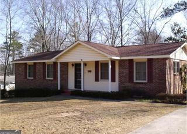 Property at 602 Parkman Dr, Manchester, GA 31816, 3 beds, 1.5 baths