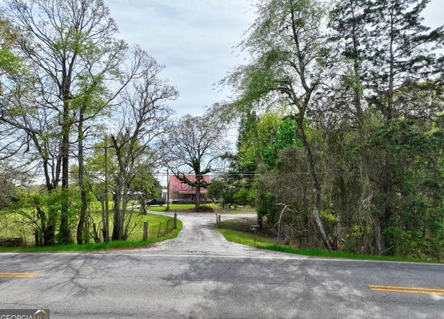 Property at 2640 Teamon Rd, Griffin, GA 30223, 7 beds, 2.5 baths