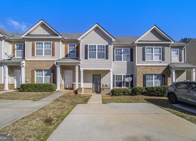 Property at 2258 Bigwood Trail Trl #135, Atlanta, GA 30349, 3 beds, 3 baths