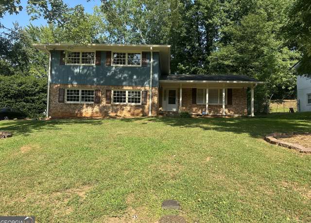 Property at 3581 Turner Heights Dr, Decatur, GA 30032, 4 beds, 2.5 baths