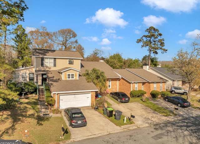 Property at 101 Leisure Lake Ct, Warner Robins, GA 31088, 9 beds, 6 baths