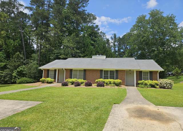 Property at 105/115 Belle Dr Unit A & B, Fayetteville, GA 30214