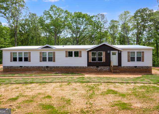 Property at 702 Co Rd 104, Muscadine, AL 36269, 4 beds, 2 baths