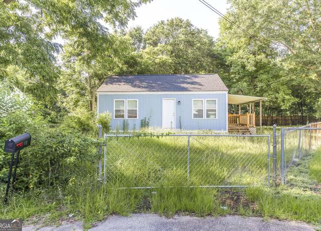 Property at 106 Bowden Dr, Warner Robins, GA 31093, 2 beds, 1 bath