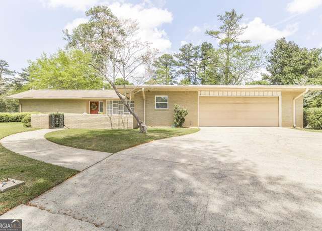 Property at 109 Deerwood Cir, Warner Robins, GA 31088, 4 beds, 2.5 baths