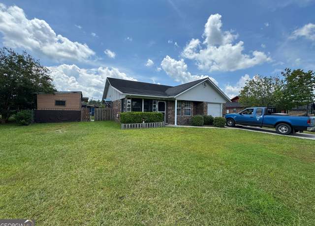 Property at 848 Lyndsi Ln, Hinesville, GA 31313, 3 beds, 2 baths