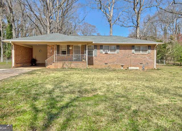 Property at 1309 Oakdale Dr, Griffin, GA 30224, 3 beds, 2 baths