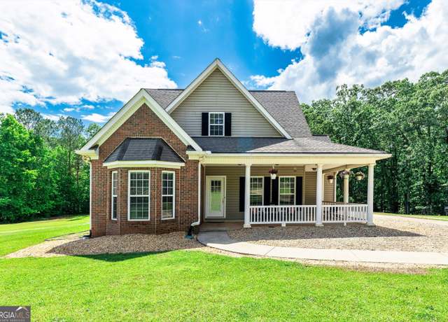 Property at 329 Strickland Dr, Luthersville, GA 30251, 4 beds, 2.5 baths