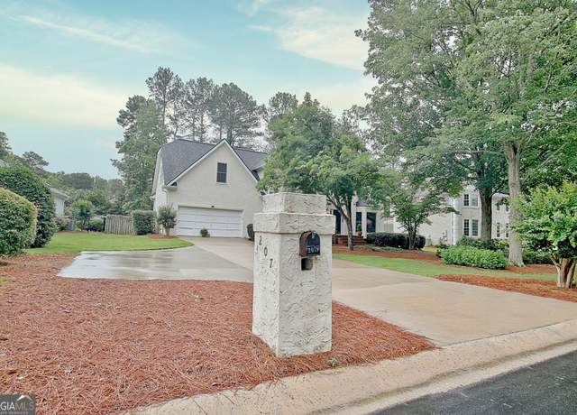 Property at 207 Tiverton Trl, Peachtree City, GA 30269, 4 beds, 2.5 baths