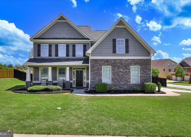 Property at 302 Clearwater Ln, Grovetown, GA 30813, 5 beds, 3 baths