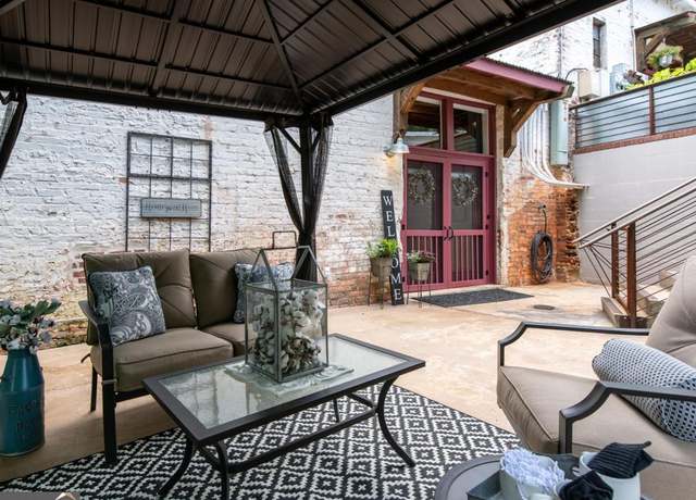 Property at 585 White Cir #402, Athens, GA 30605, 2 beds, 2 baths