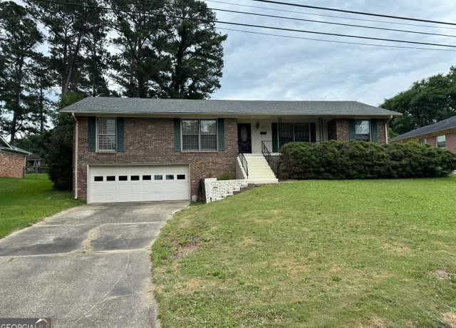 Property at 4814 20th Ave, Columbus, GA 31904, 3 beds, 2.5 baths