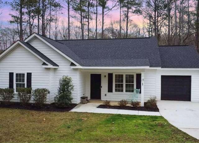 Property at 13 Habersham Cir, Griffin, GA 30224, 3 beds, 2 baths