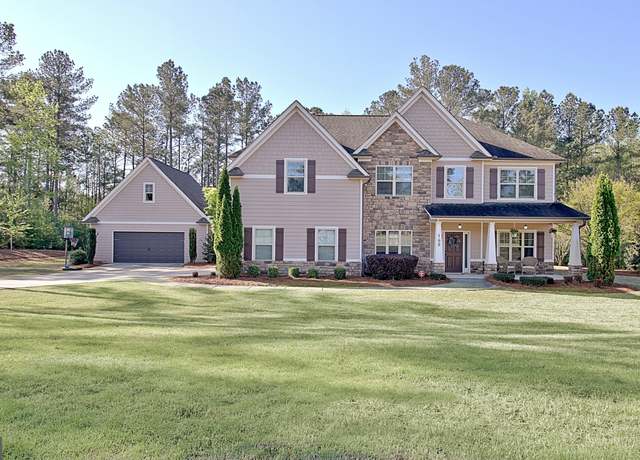 Property at 168 Fox Hall Xing W, Senoia, GA 30276, 4 beds, 2.5 baths