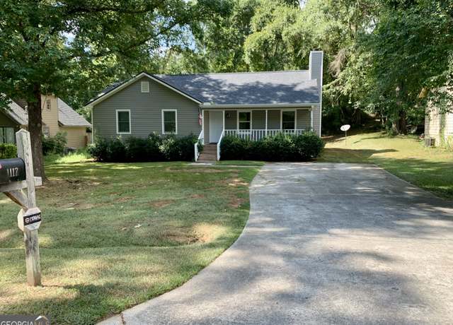 Property at 1117 Sandy Beach Dr, Macon, GA 31220, 3 beds, 2 baths