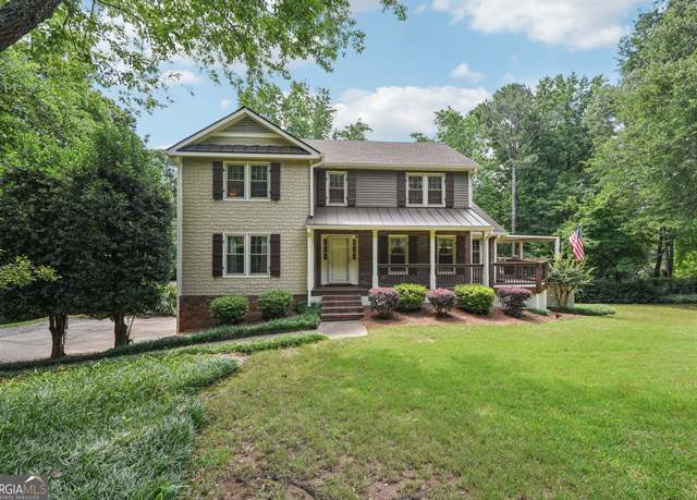 Property at 10875 Shagbark Trl, Roswell, GA 30075, 3 beds, 2.5 baths