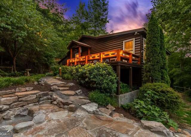Property at 200 Underlook Rd, Blue Ridge, GA 30513, 3 beds, 3 baths