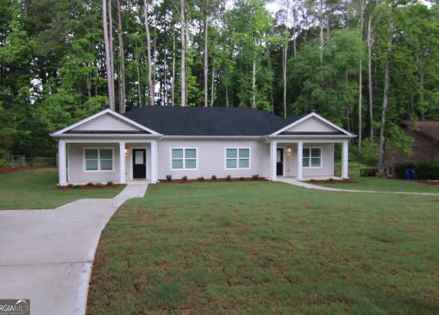 Property at 320 Sharon Dr Unit A & B, Fayetteville, GA 30214, 4 beds, 4 baths