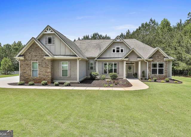 Property at 45 Coral Ridge Ct, Palmetto, GA 30268, 4 beds, 3.5 baths
