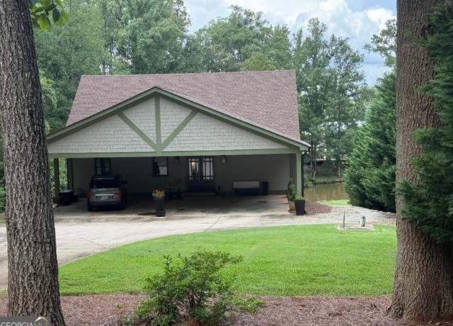 Property at 153 Lakeshore Dr, Eatonton, GA 31024, 2 beds, 2 baths