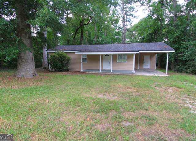 Property at 5636 Dearborn Ave, Columbus, GA 31909, 3 beds, 2 baths