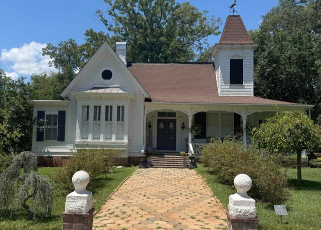 Property at 408 S Alexander Ave, Washington, GA 30673, 4 beds, 4 baths