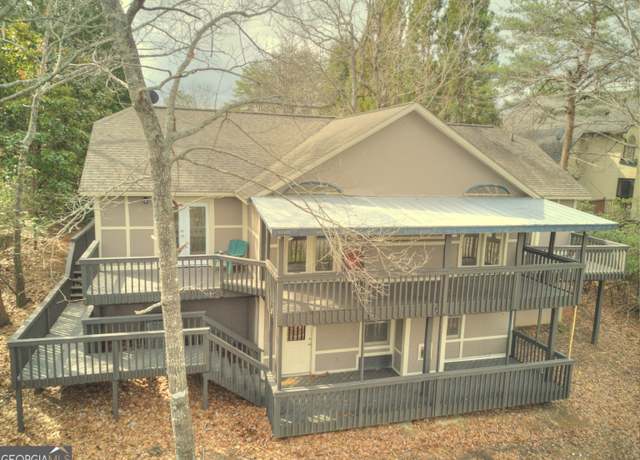 Property at 85 International Village Dr, Helen, GA 30545, 3 beds, 3.5 baths