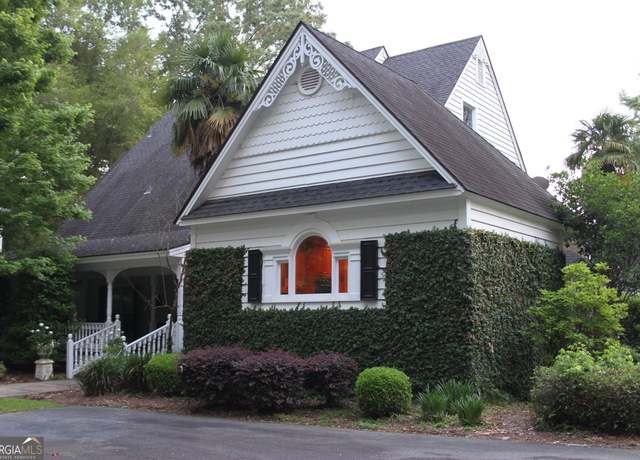 Property at 124 N Valhalla Ln, Cordele, GA 31015, 4 beds, 4 baths