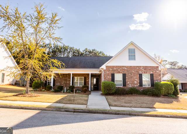 Property at 237 Park Place Trl, Social Circle, GA 30025, 3 beds, 2 baths