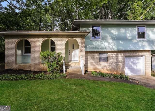 Property at 8857 Ashwood Dr, Riverdale, GA 30274, 3 beds, 1.5 baths
