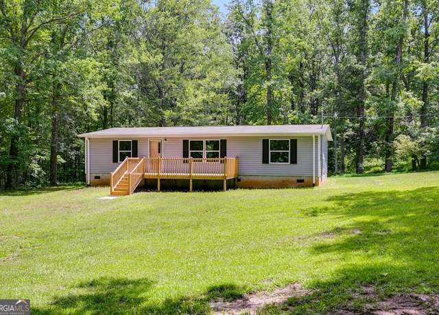 Property at 394 Birch Rd, Franklin, GA 30217, 3 beds, 2 baths