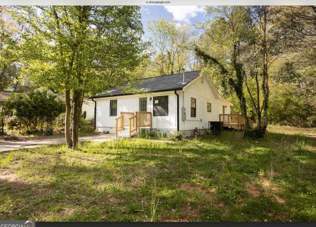 Property at 3363 Delmar Ln NW, Atlanta, GA 30331, 3 beds, 2 baths
