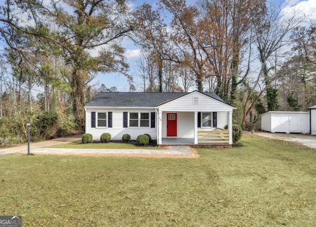 Property at 25 Bailey Dr, Newnan, GA 30263, 3 beds, 1 bath