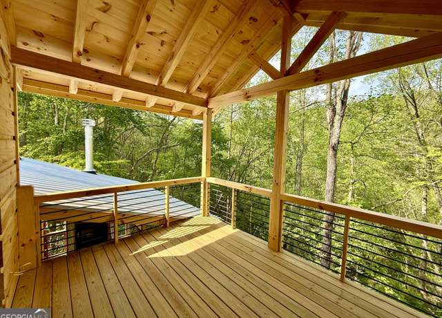 Property at 138 Rhondas Way, East Ellijay, GA 30540, 2 beds, 2 baths